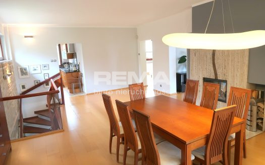 Gotowy do zamieszkania. Top lokalizacja!